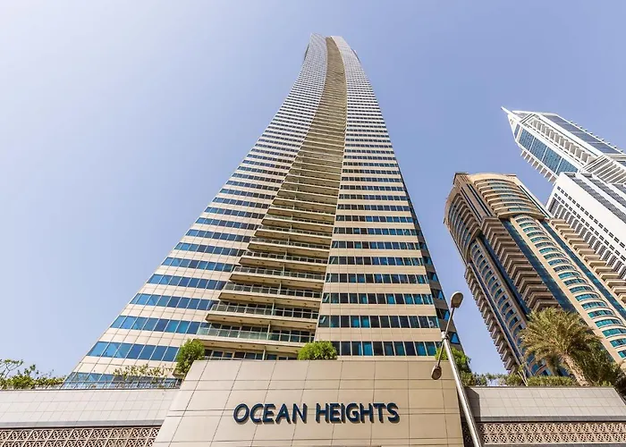 Breathtaking Sea-View Condo In Dubai Marina - Palm Views!